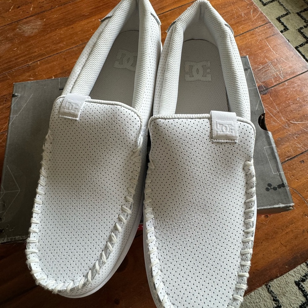 White DC Villan 2’s